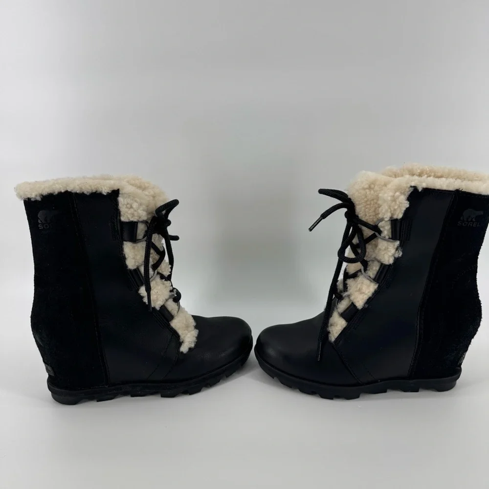 Women's Joan of Arctic Wedge II Waterproof Shearling Hidden Wedge Boots Sz 7